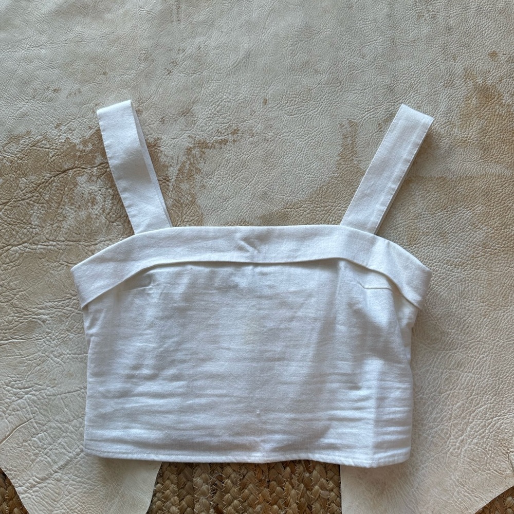 Abercrombie & Fitch Linen Crop Top